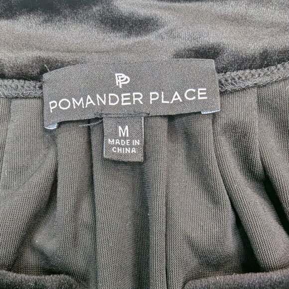 Pomander Place Black Velvet Finley Flutter Sleeve Top Size Medium - Picture 9 of 12
